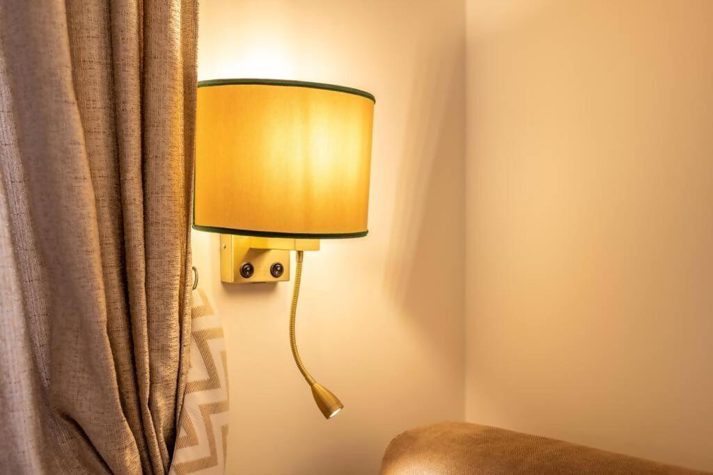 Riboty 10 Suites ローマ エクステリア 写真